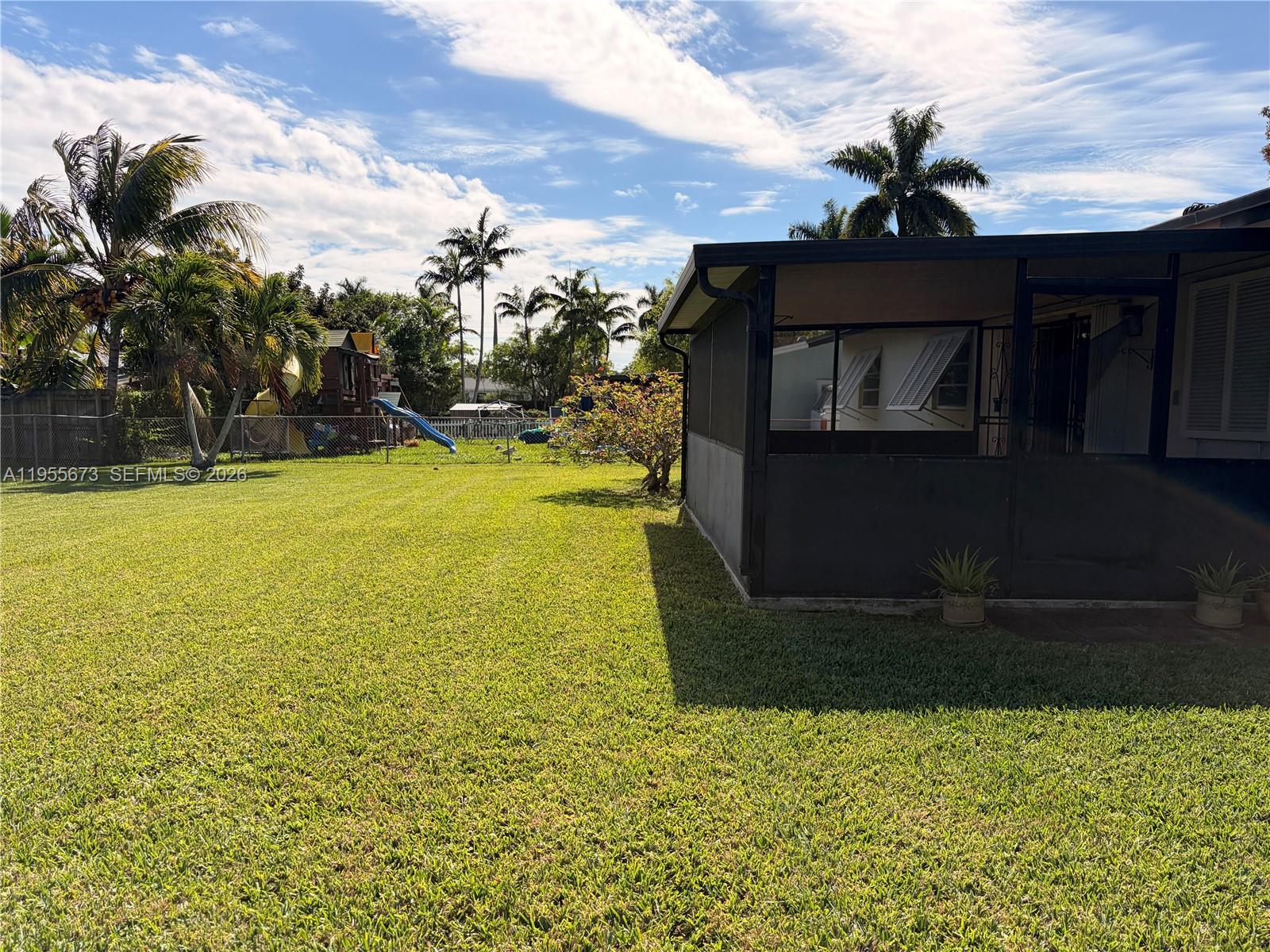 18225 SW 94th Ave Palmetto Bay, FL 33157