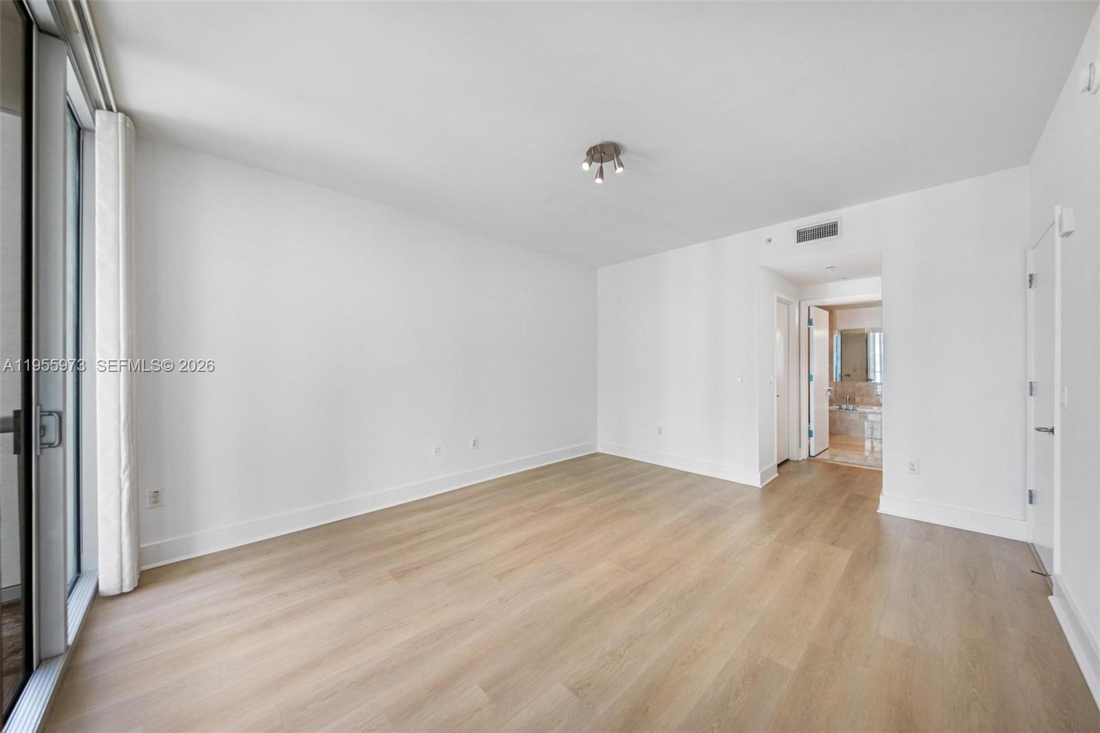 image The Atrium at Aventura18