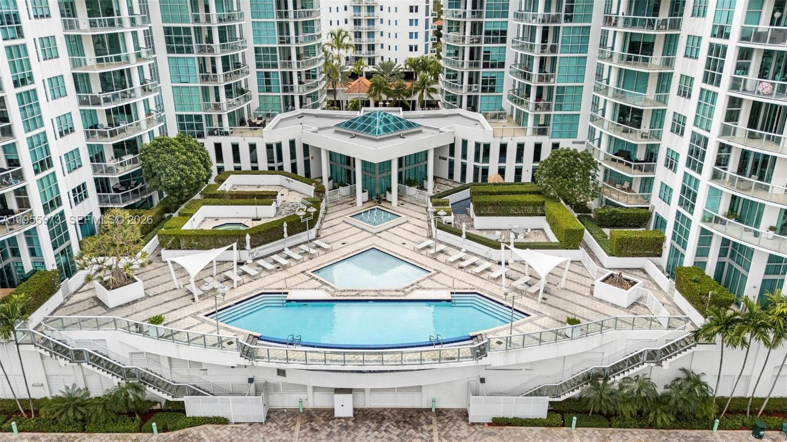 image The Atrium at Aventura1