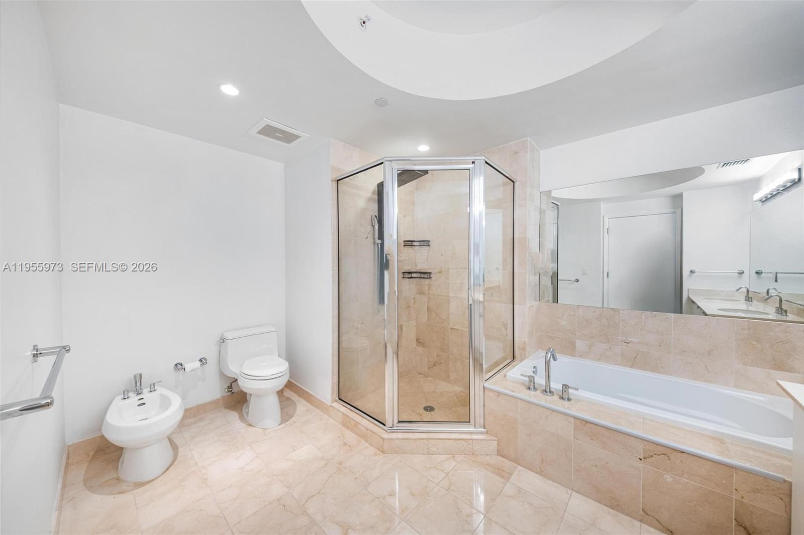 image The Atrium at Aventura22