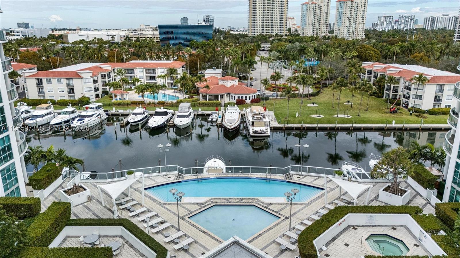 image The Atrium at Aventura37