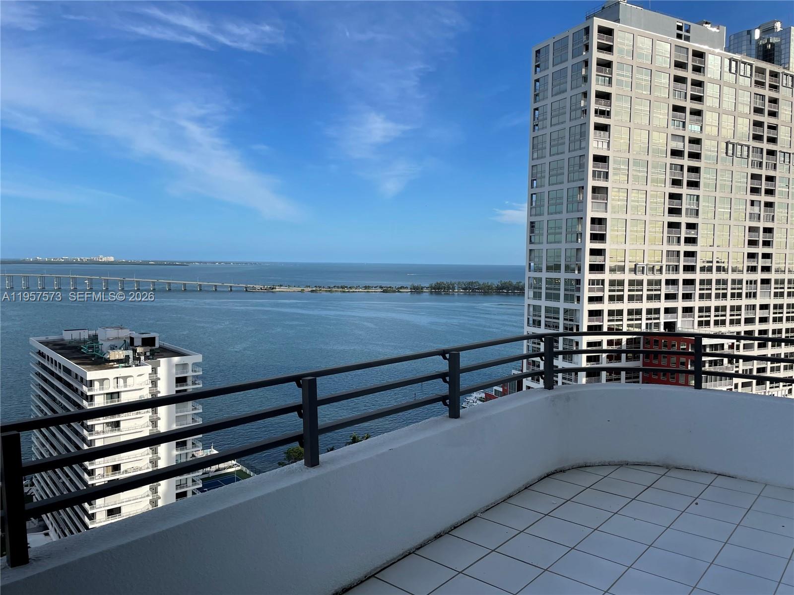 image Brickell East10