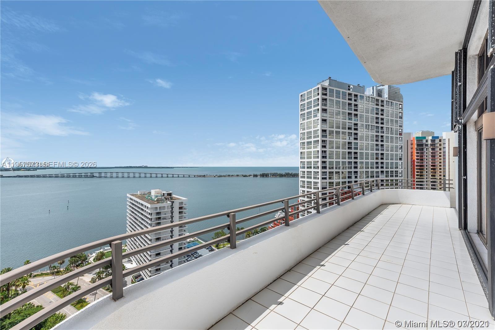 image Brickell East11