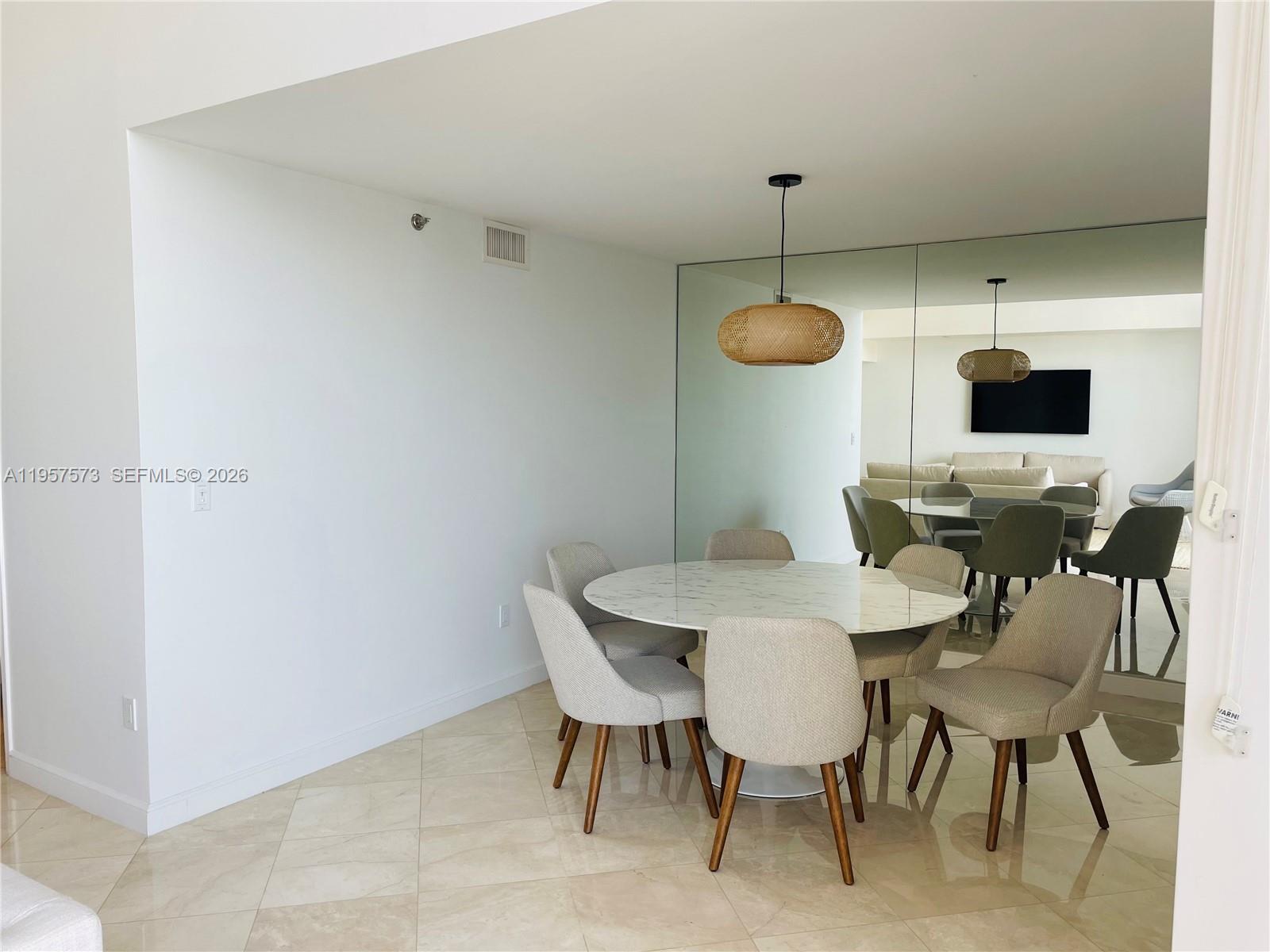 image Brickell East16
