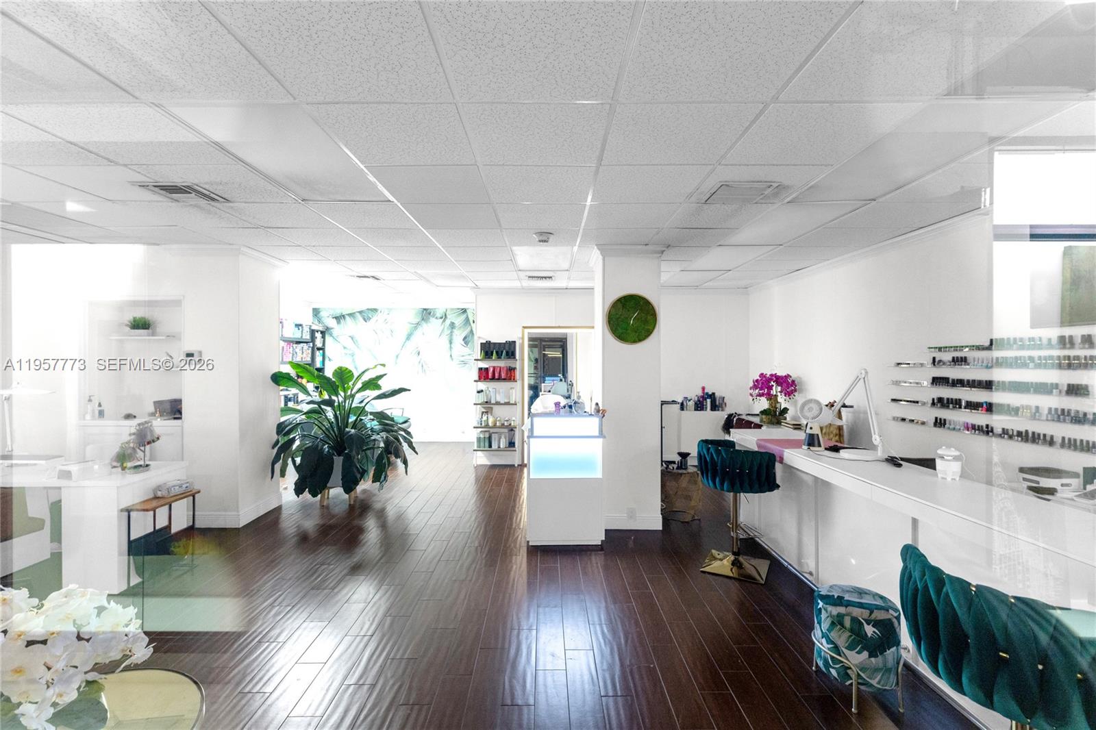 image Arlen House Condo60