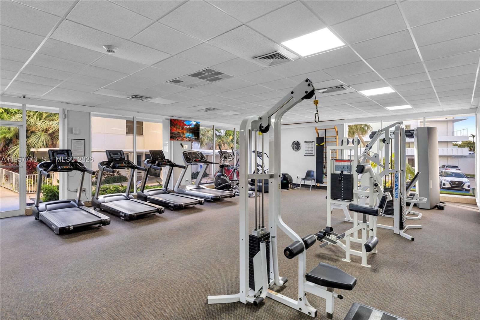 image Arlen House Condo61