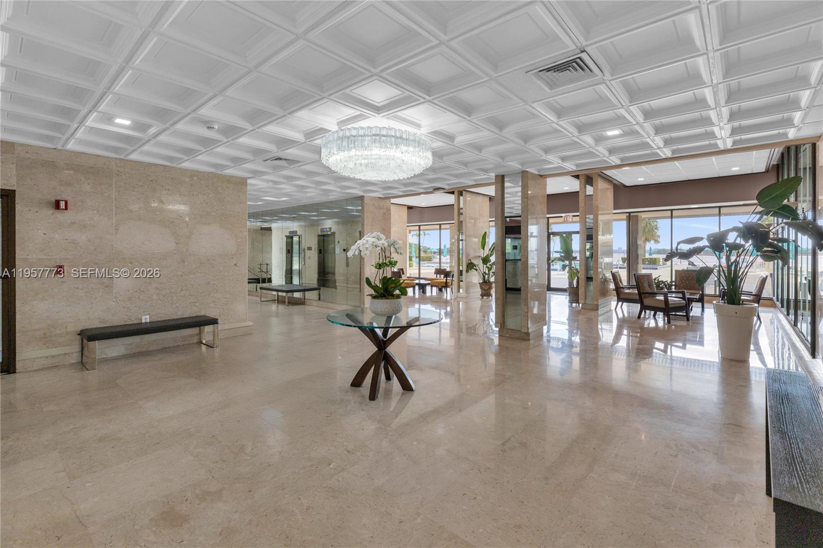 image Arlen House Condo62