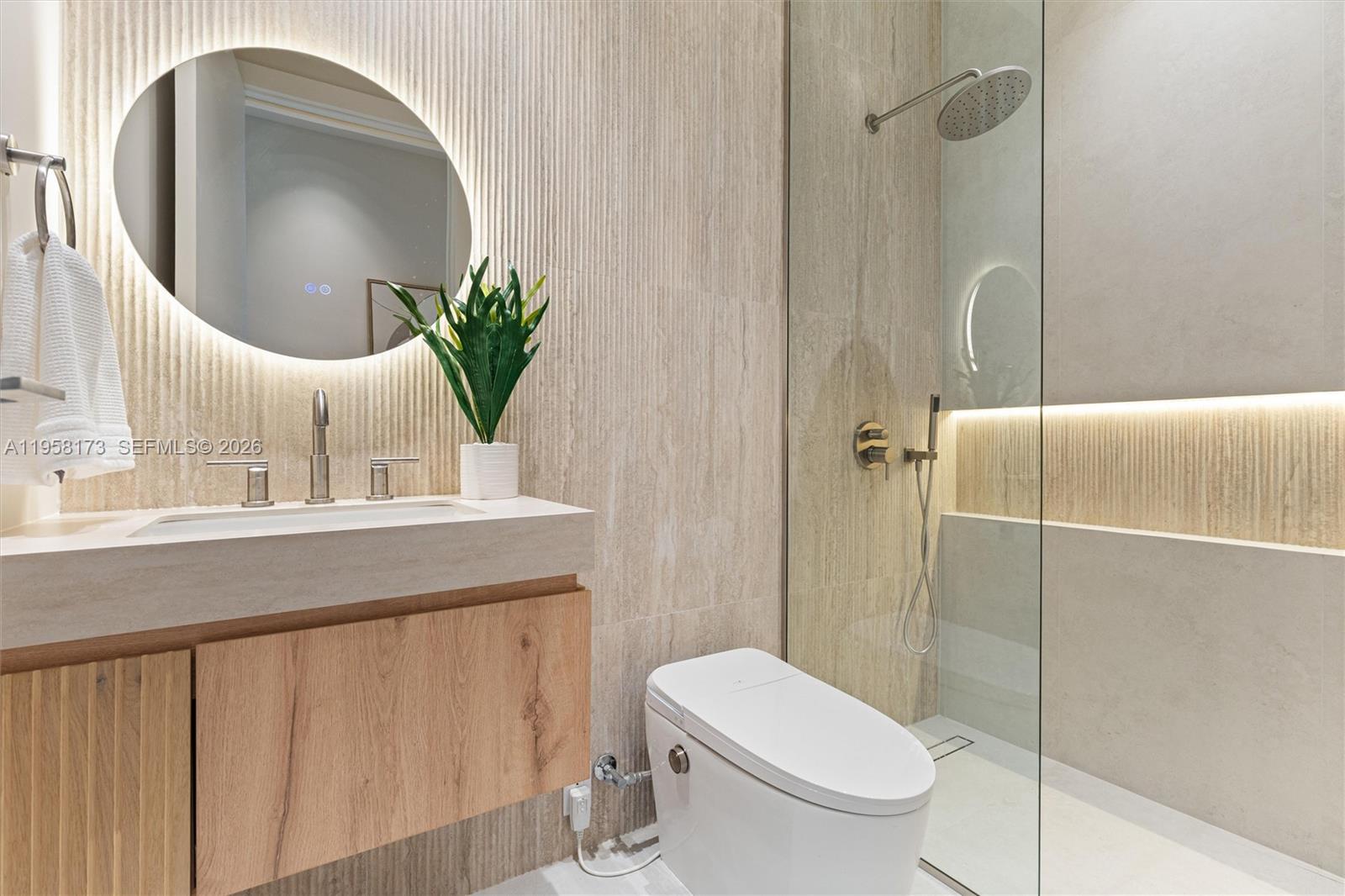 1746 SW 21st Ter #Left Miami, FL 33145