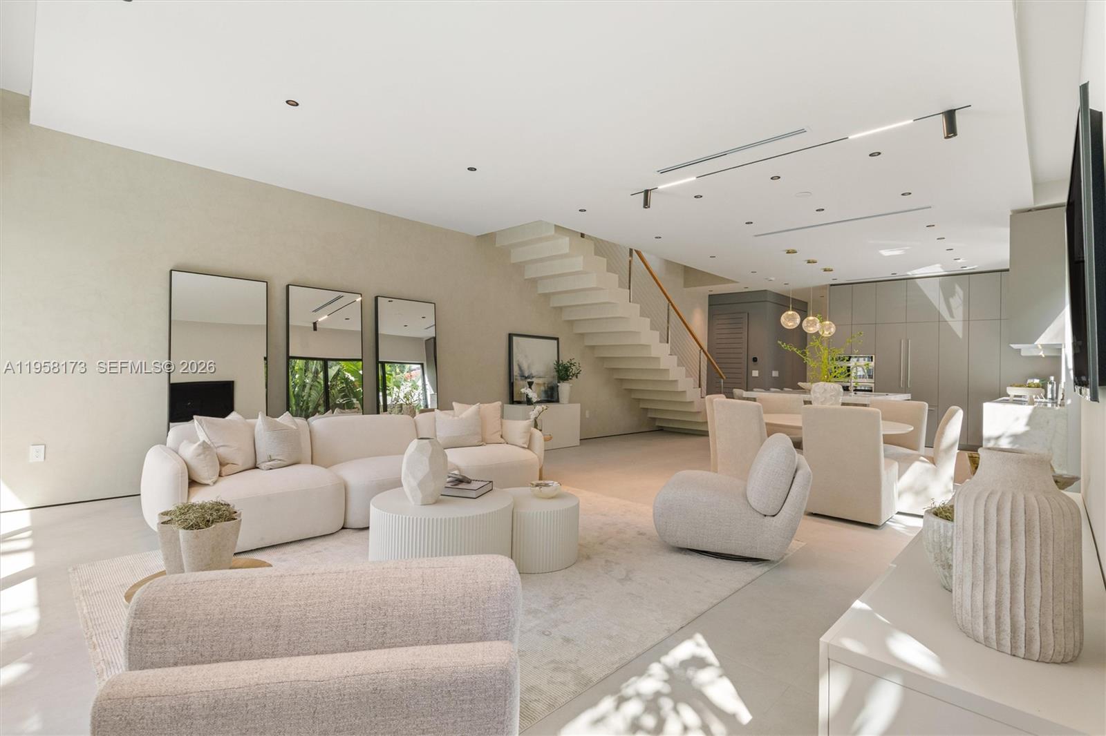 1746 SW 21st Ter #Left Miami, FL 33145