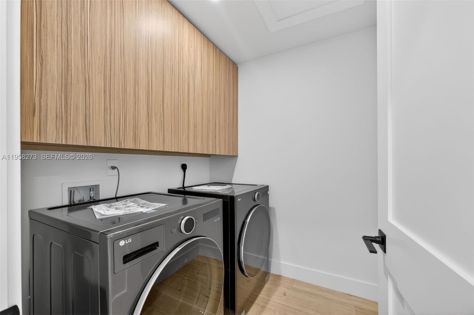 10380 SW 56th Ter Miami, FL 33173