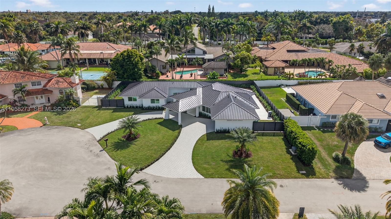 10380 SW 56th Ter Miami, FL 33173