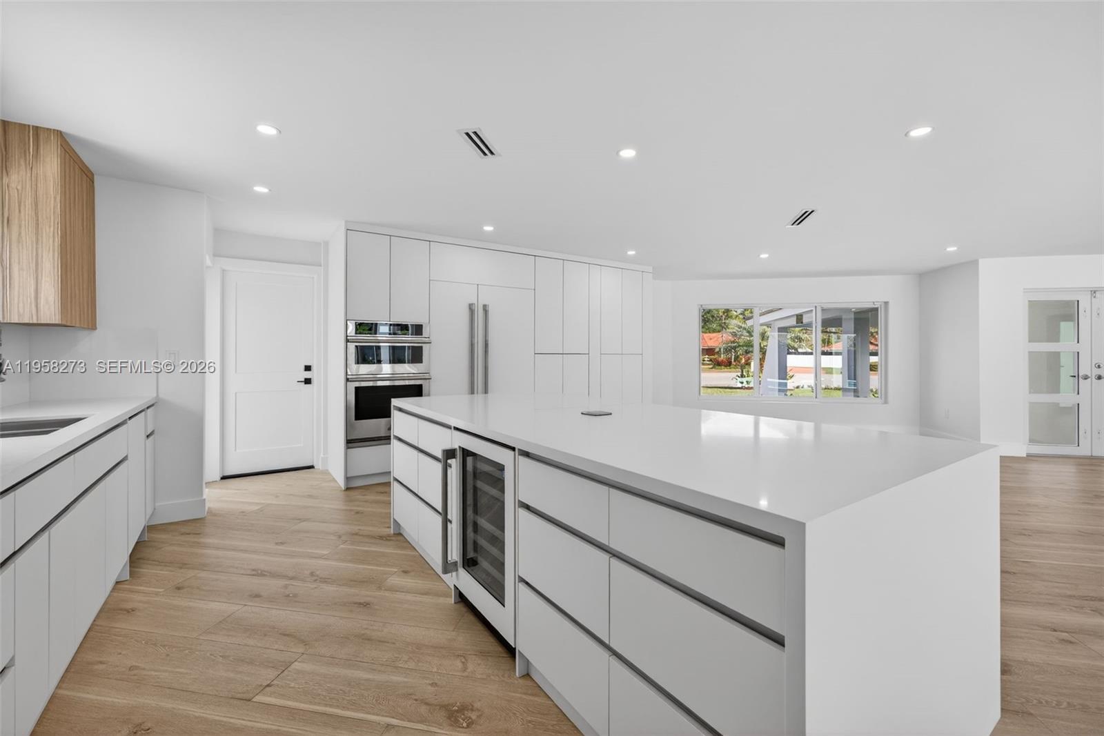 10380 SW 56th Ter Miami, FL 33173