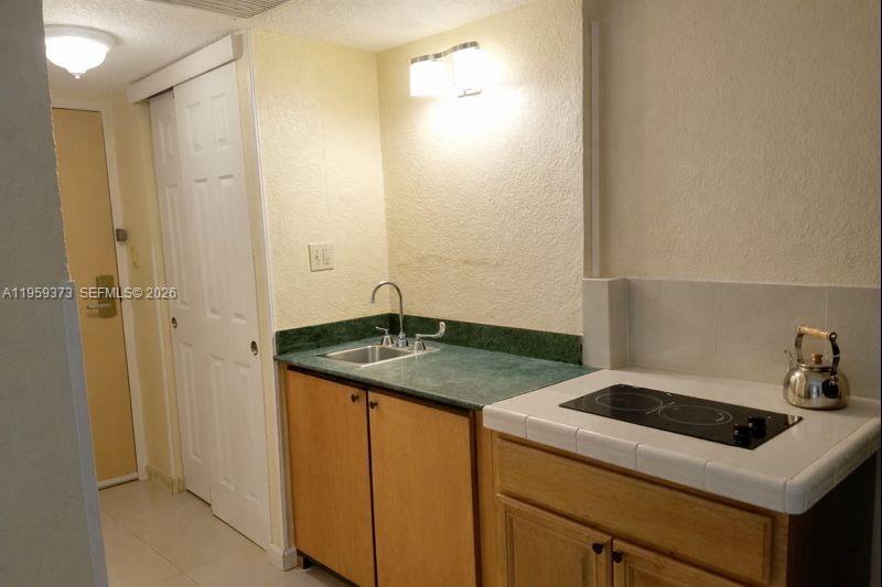 19201 Collins Ave #707 Sunny Isles Beach, FL 33160