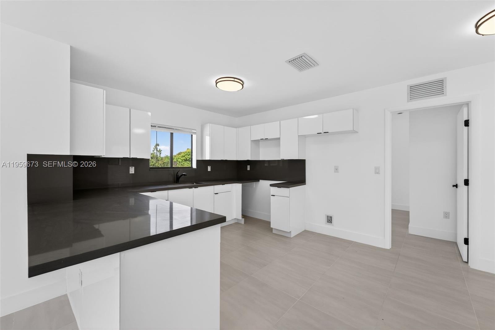 10315 SW 176th St Miami, FL 33157