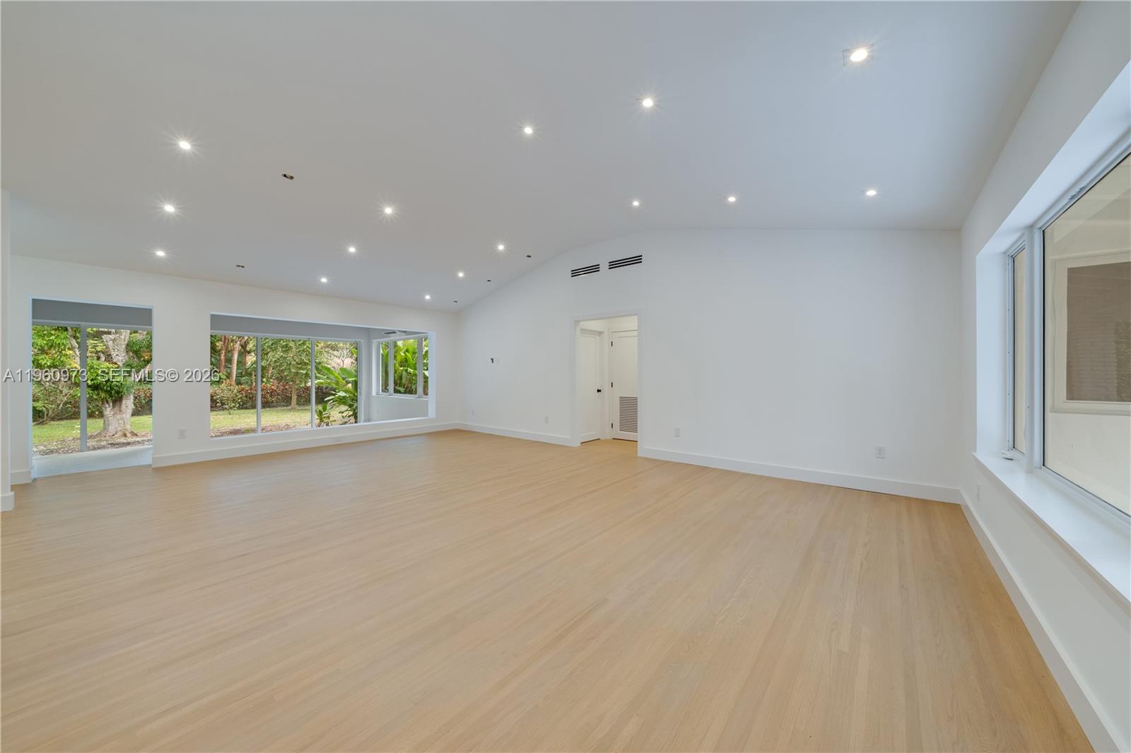 12535 Moss Rnch Rd Pinecrest, FL 33156