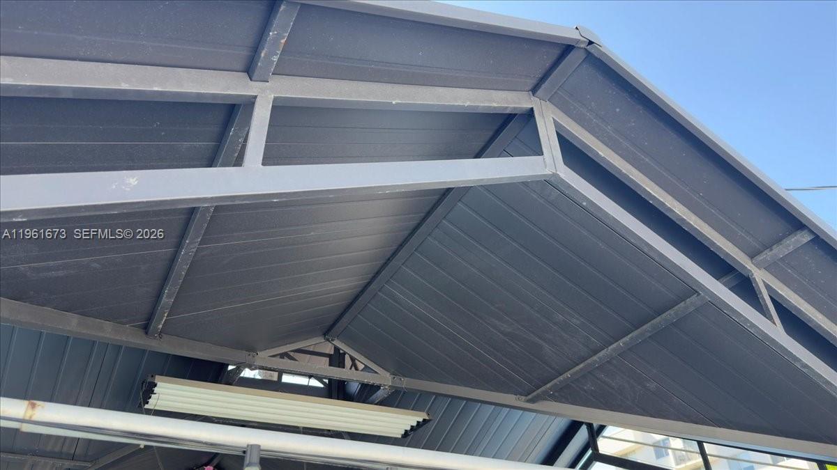 2400 SW 21st Ter Miami, FL 33145