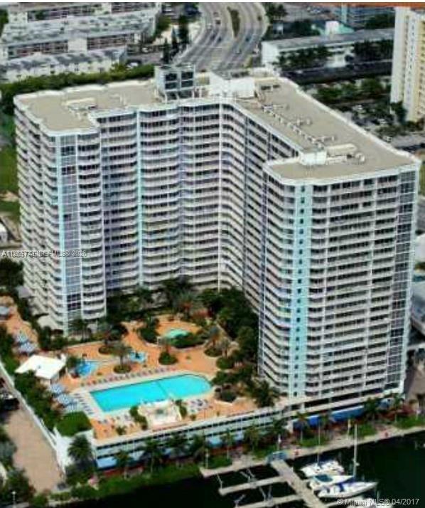 7601 E Treasure Dr #801