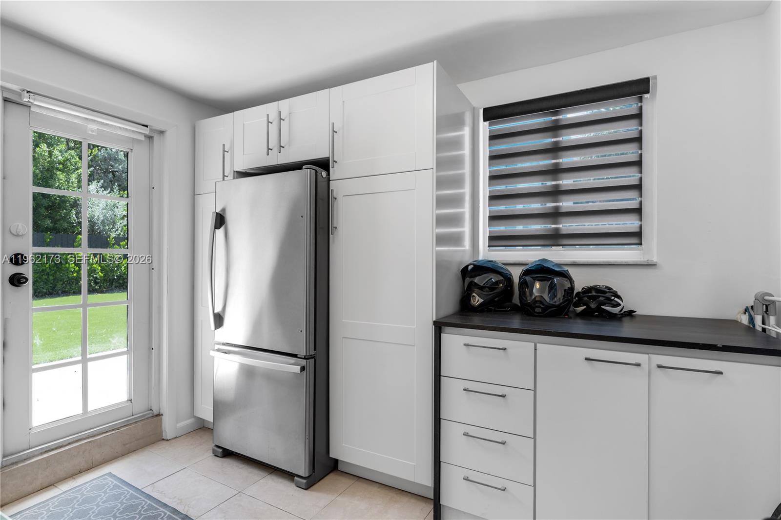 1826 Fairhaven Pl Miami, FL 33133