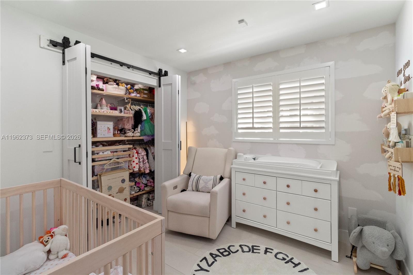 2813 Day Ave #2813 Miami, FL 33133