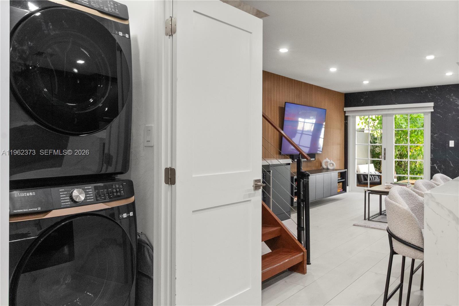 2813 Day Ave #2813 Miami, FL 33133