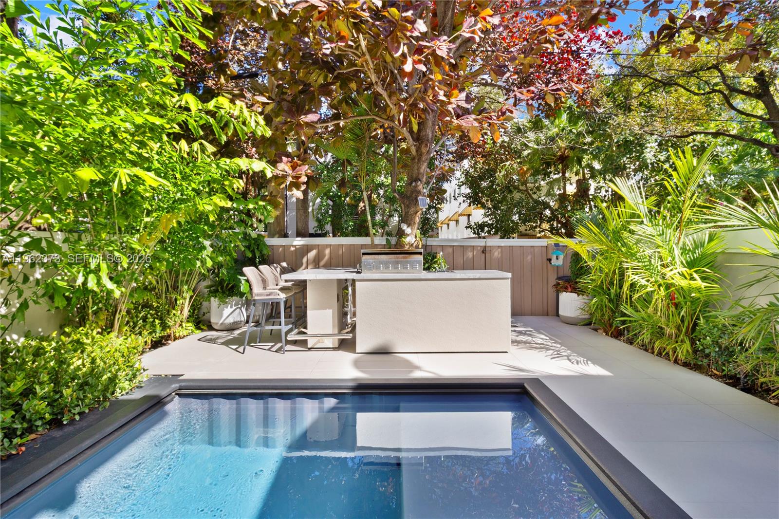 2813 Day Ave #2813 Miami, FL 33133