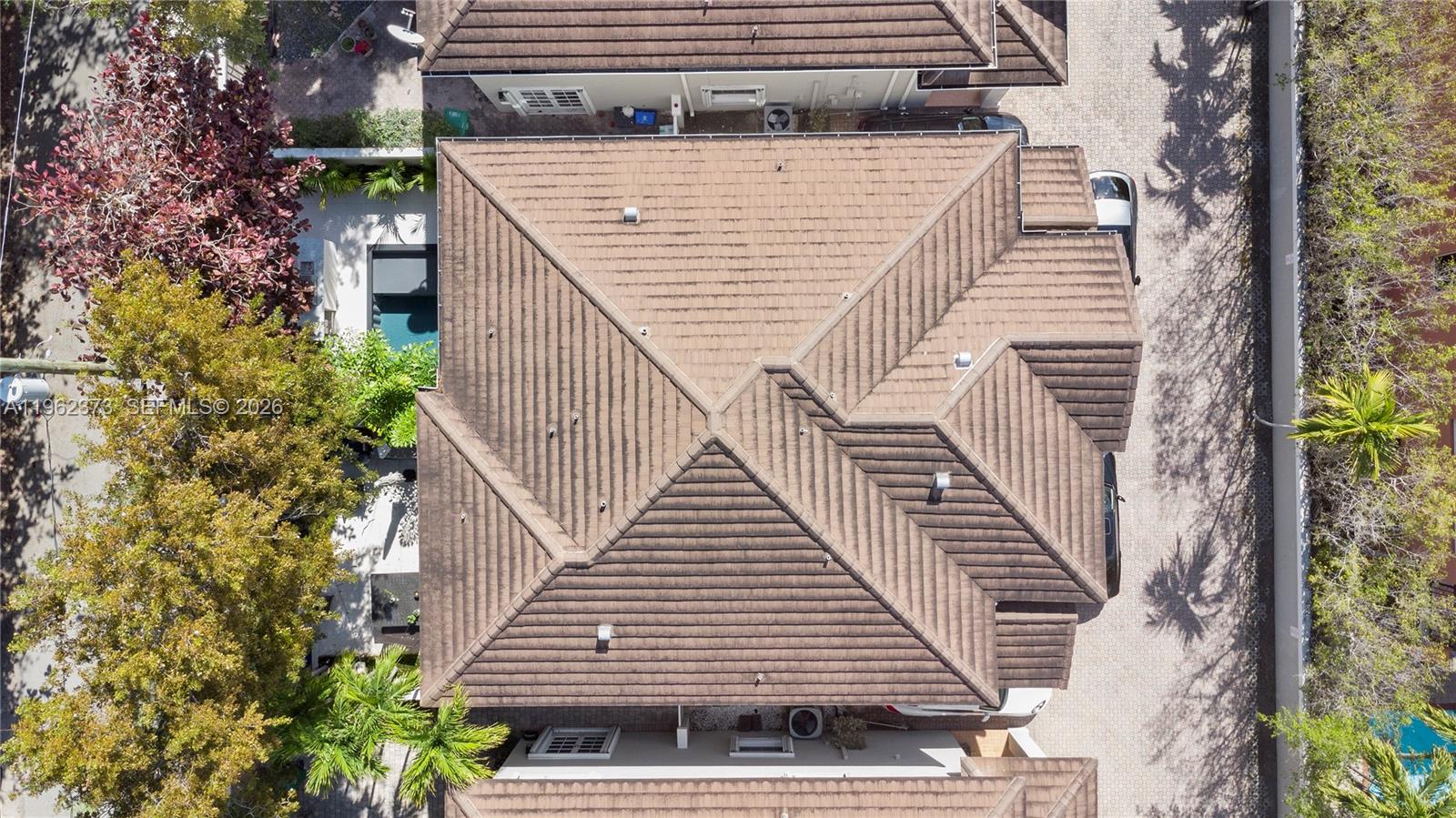 2813 Day Ave #2813 Miami, FL 33133