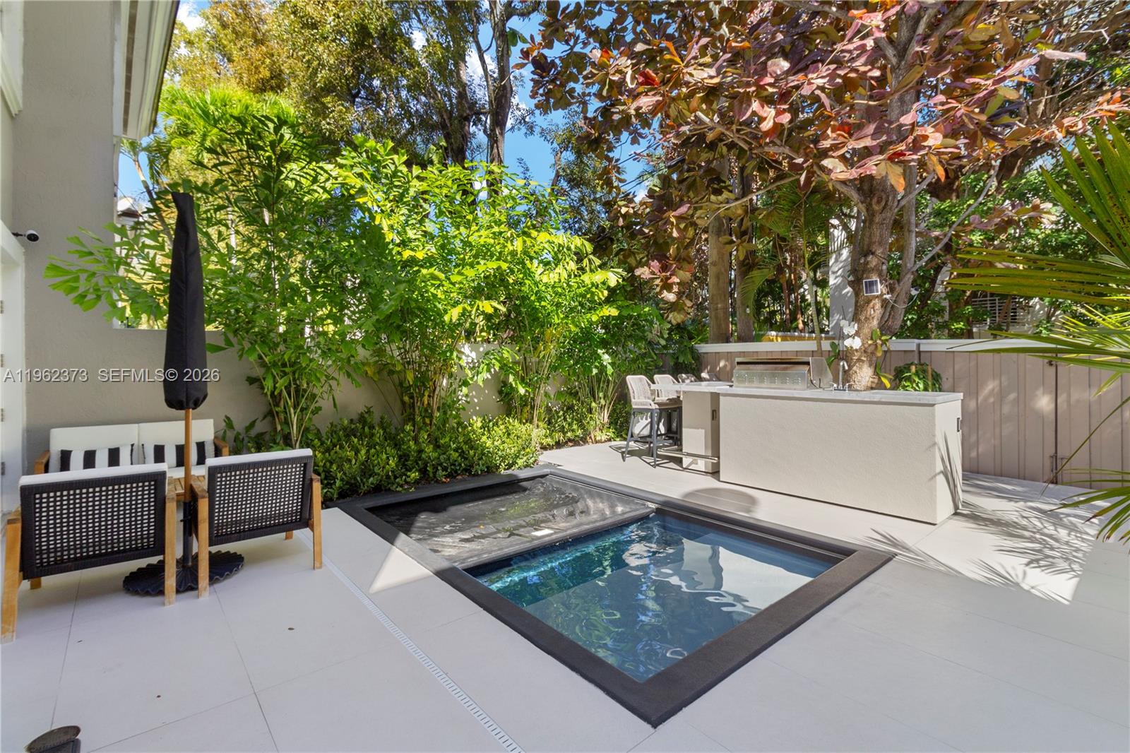 2813 Day Ave #2813 Miami, FL 33133