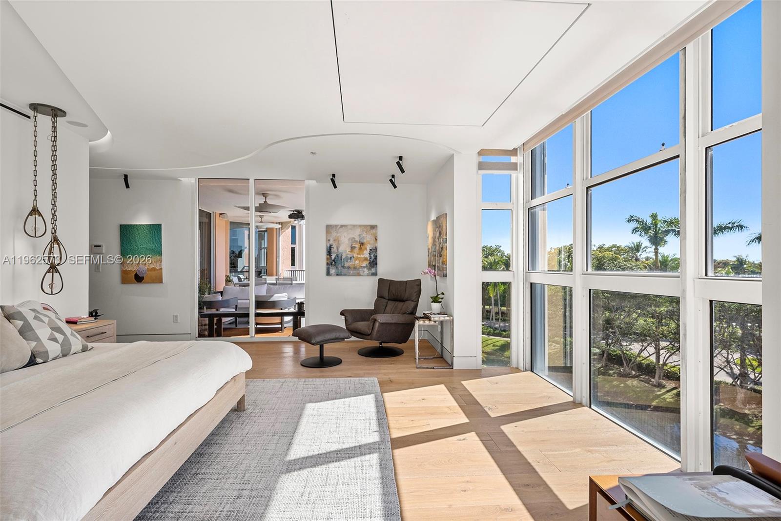 747 Crandon Blvd #409 Key Biscayne, FL 33149