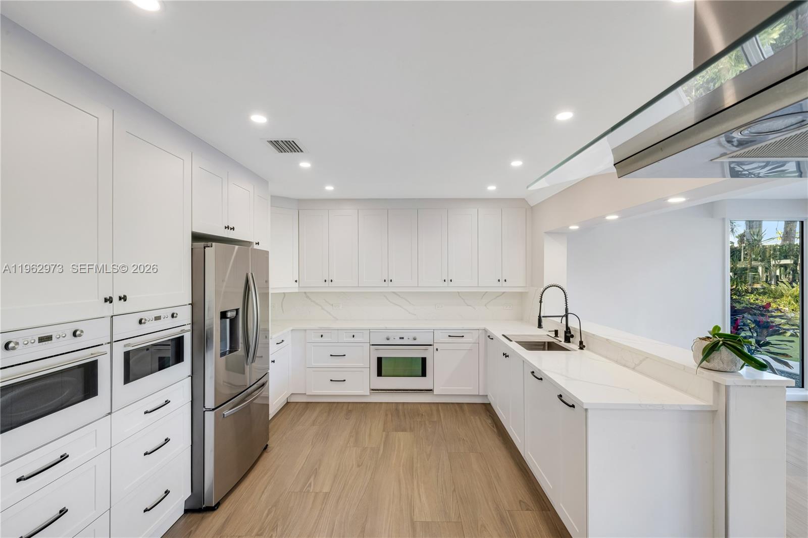 2309 Desota Dr Fort Lauderdale, FL 33301