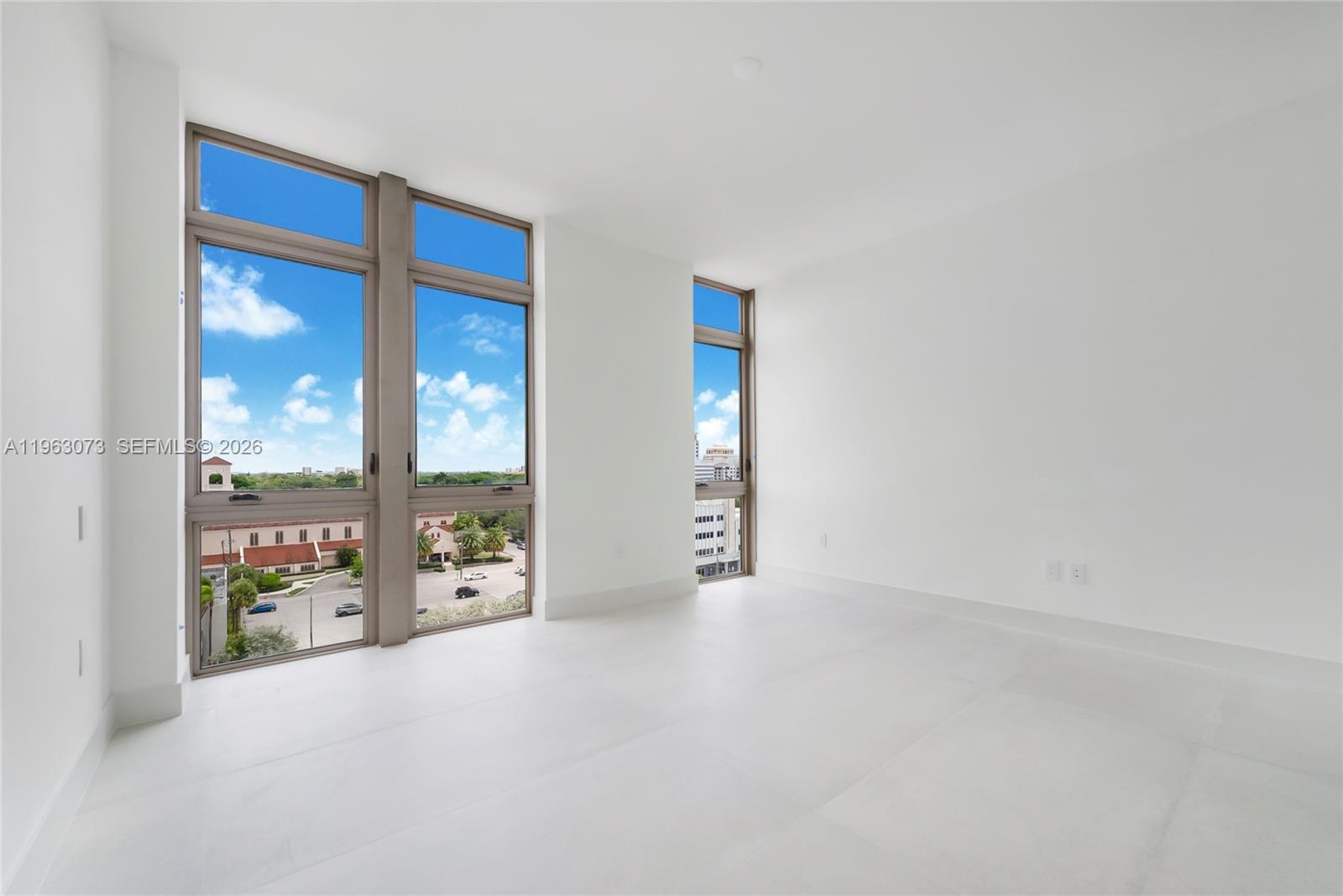 515 Valencia Ave #703 Coral Gables, FL 33134