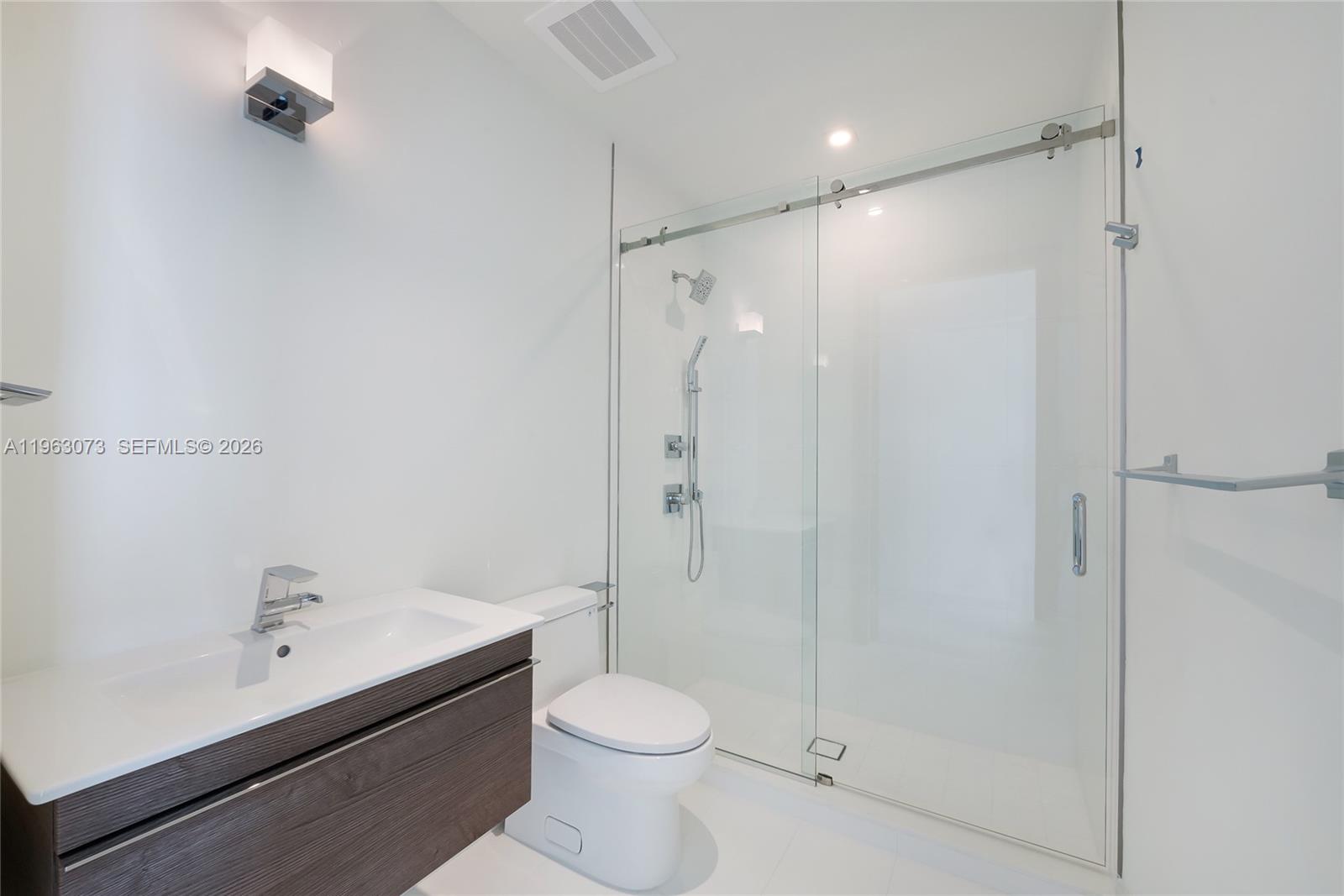 515 Valencia Ave #703 Coral Gables, FL 33134