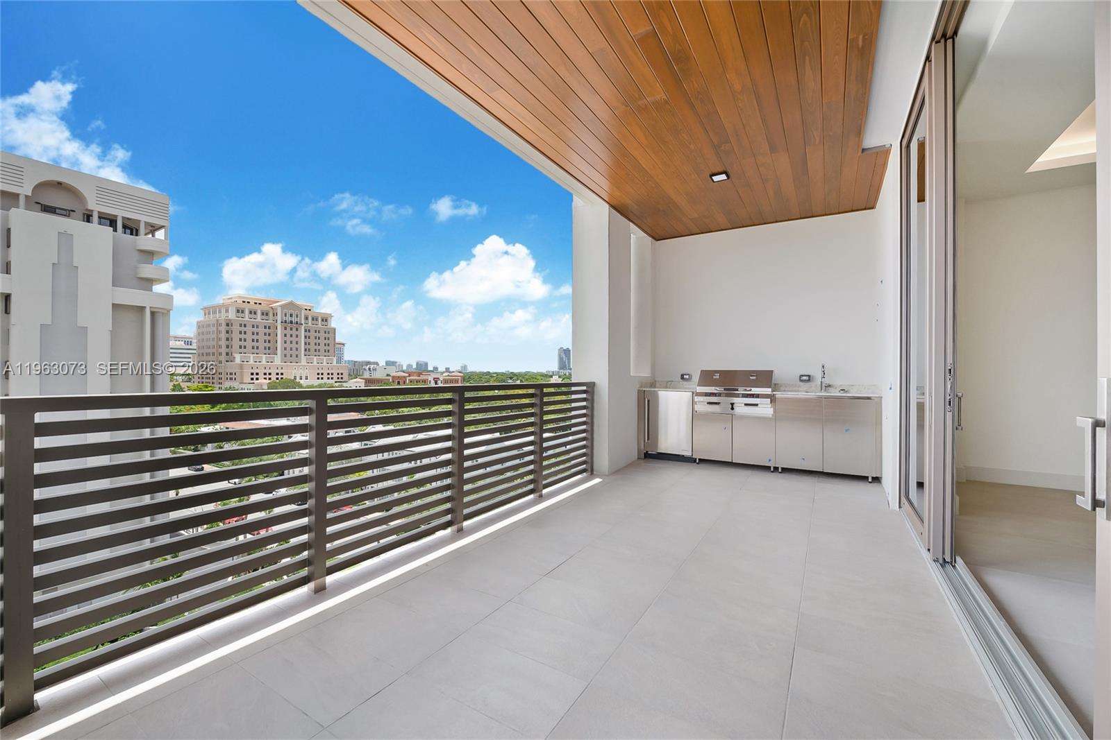 515 Valencia Ave #703 Coral Gables, FL 33134