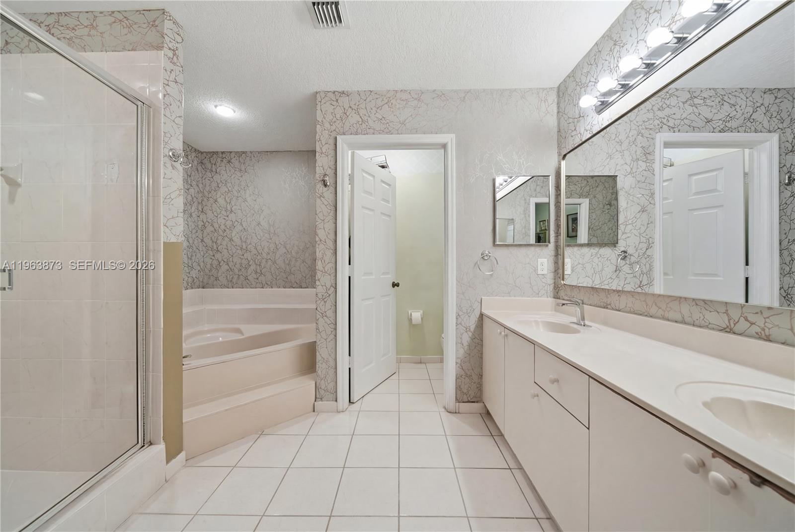 9071 SW 208th Ter Cutler Bay, FL 33189