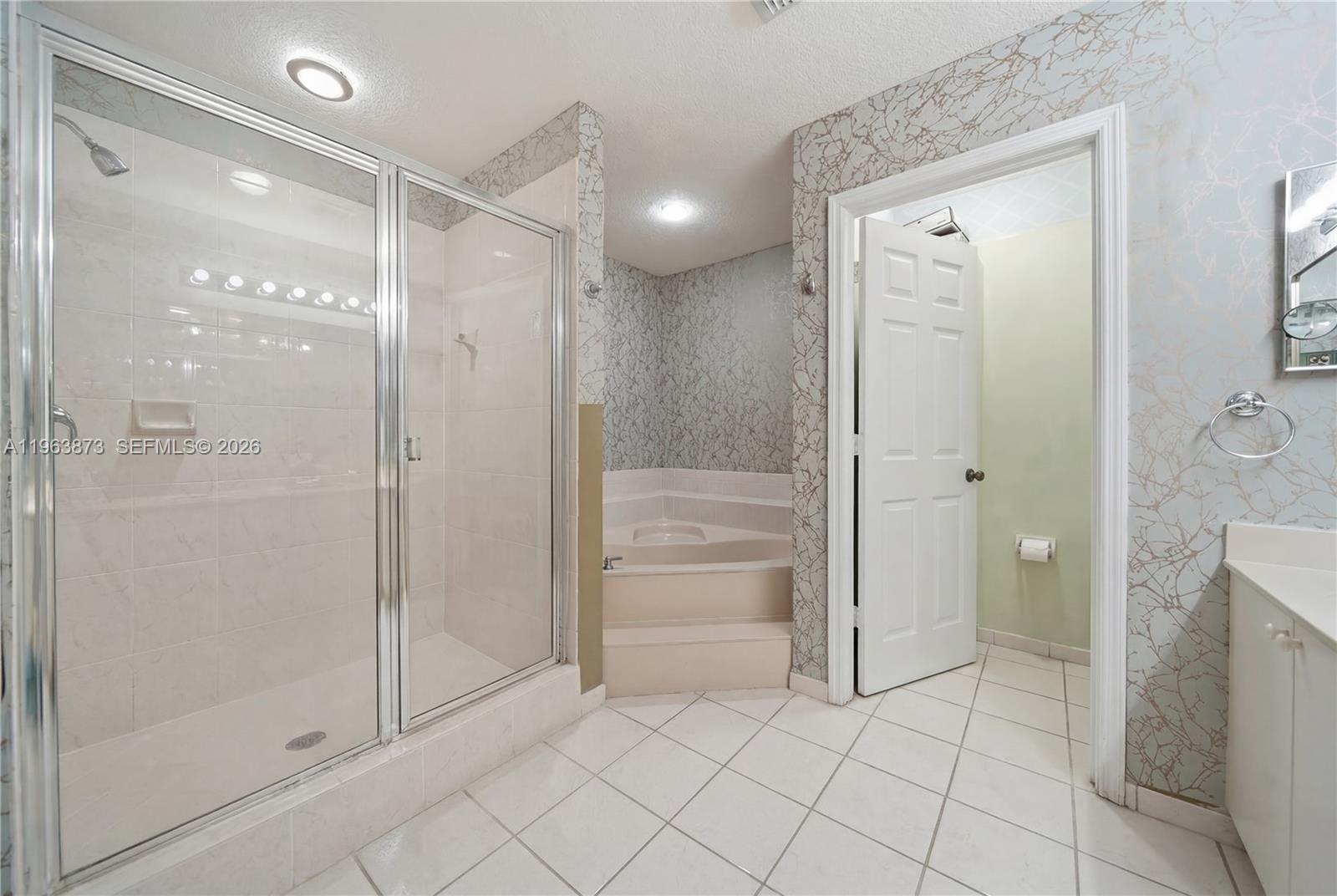 9071 SW 208th Ter Cutler Bay, FL 33189