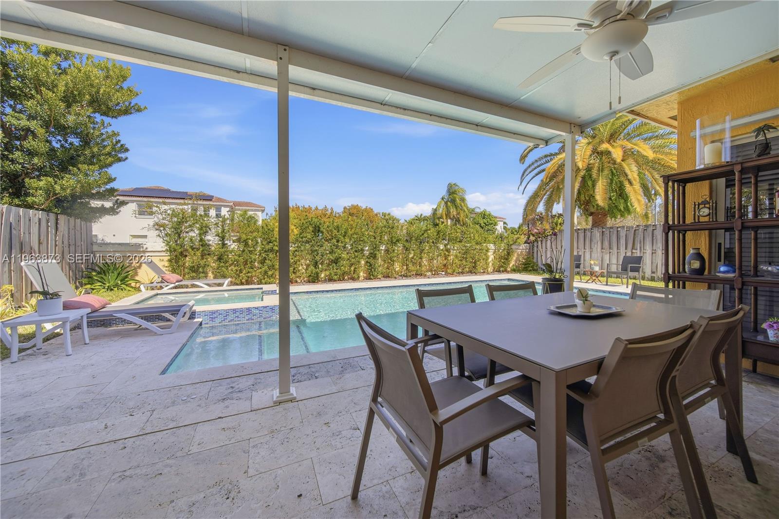 9071 SW 208th Ter Cutler Bay, FL 33189