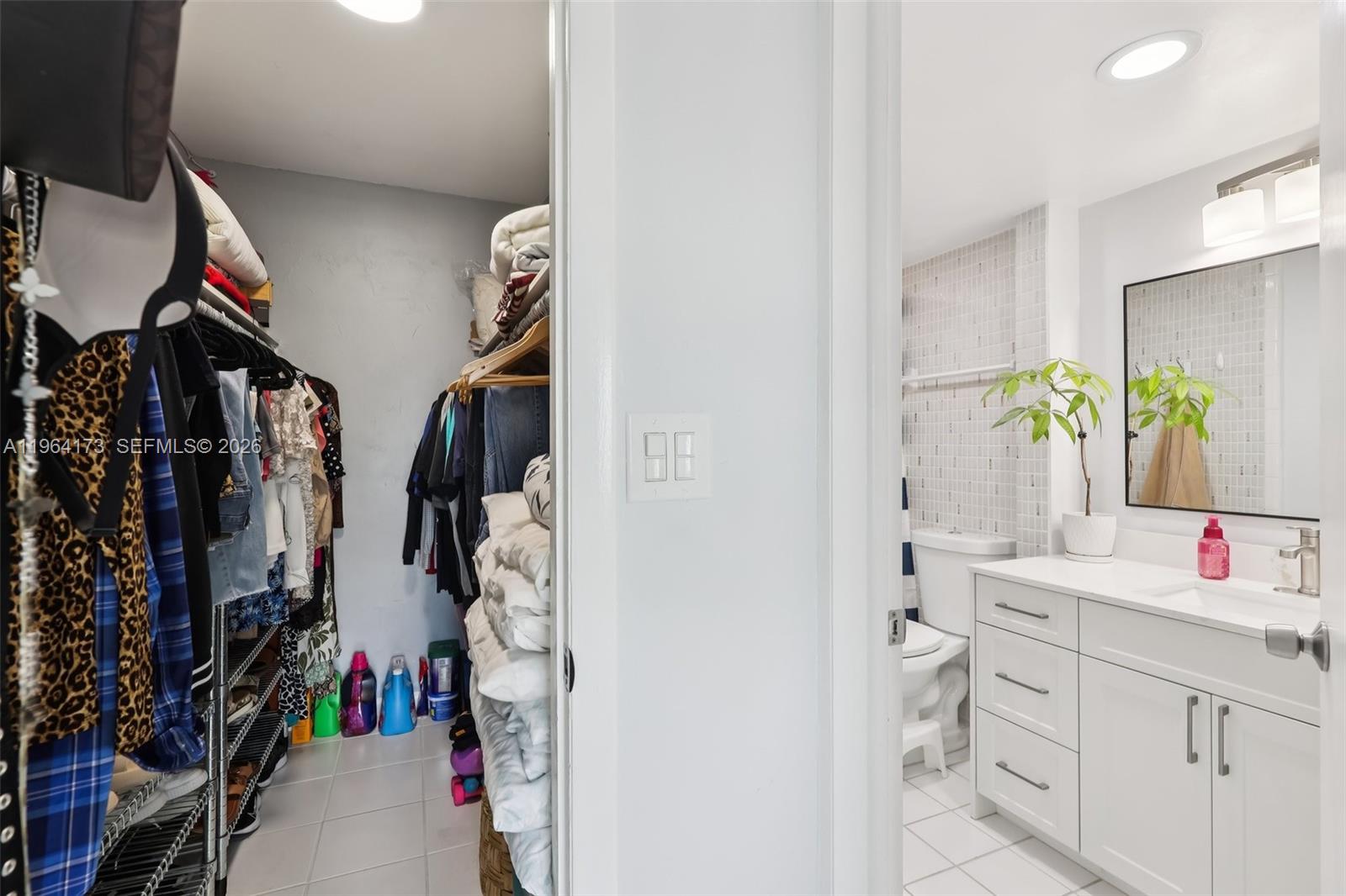 2201 Brickell Ave #77 Miami, FL 33129