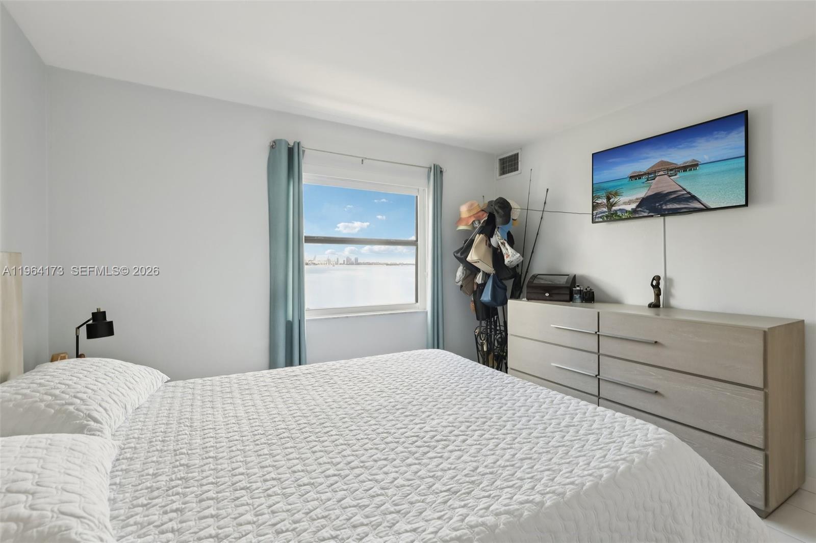 2201 Brickell Ave #77 Miami, FL 33129