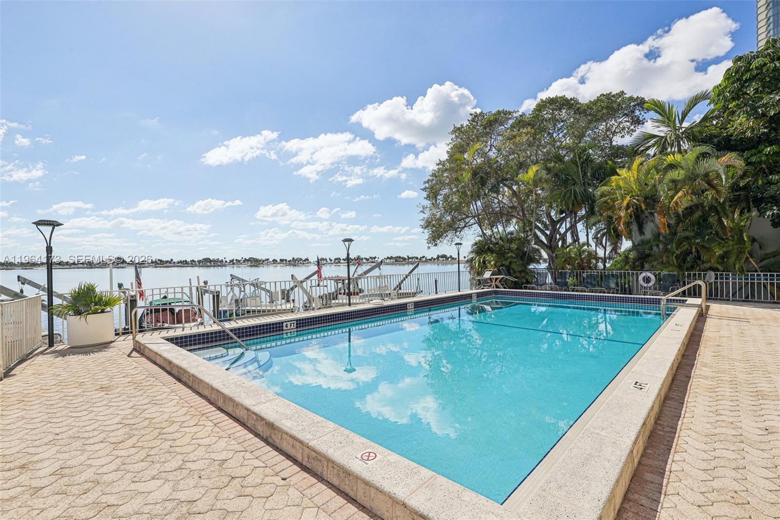 2201 Brickell Ave #77 Miami, FL 33129