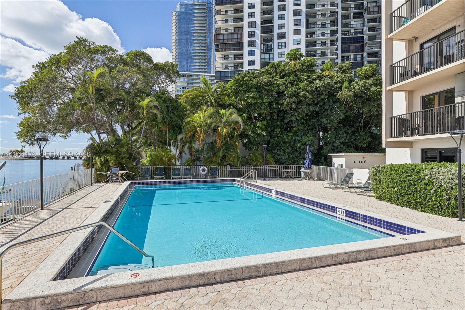 2201 Brickell Ave #77 Miami, FL 33129