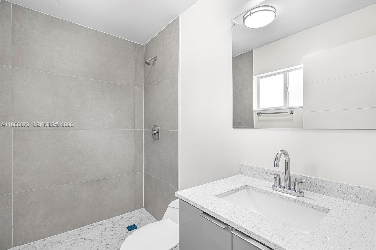 933 NW 50th St Miami, FL 33127