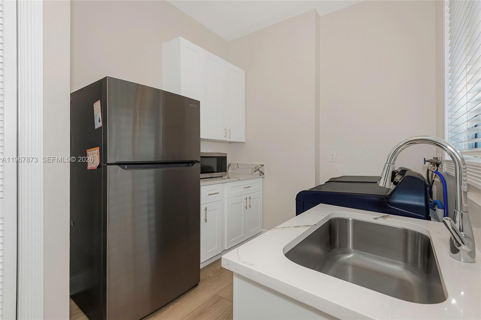 622 E Enclave Cir E Pembroke Pines, FL 33027