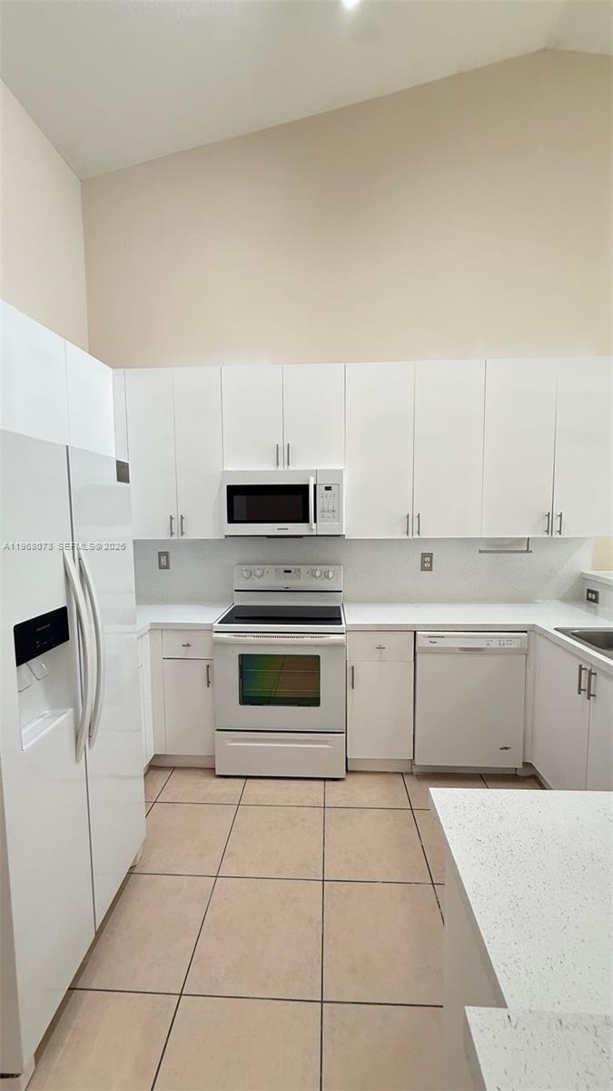 3323 NE 11th Dr #- Homestead, FL 33033