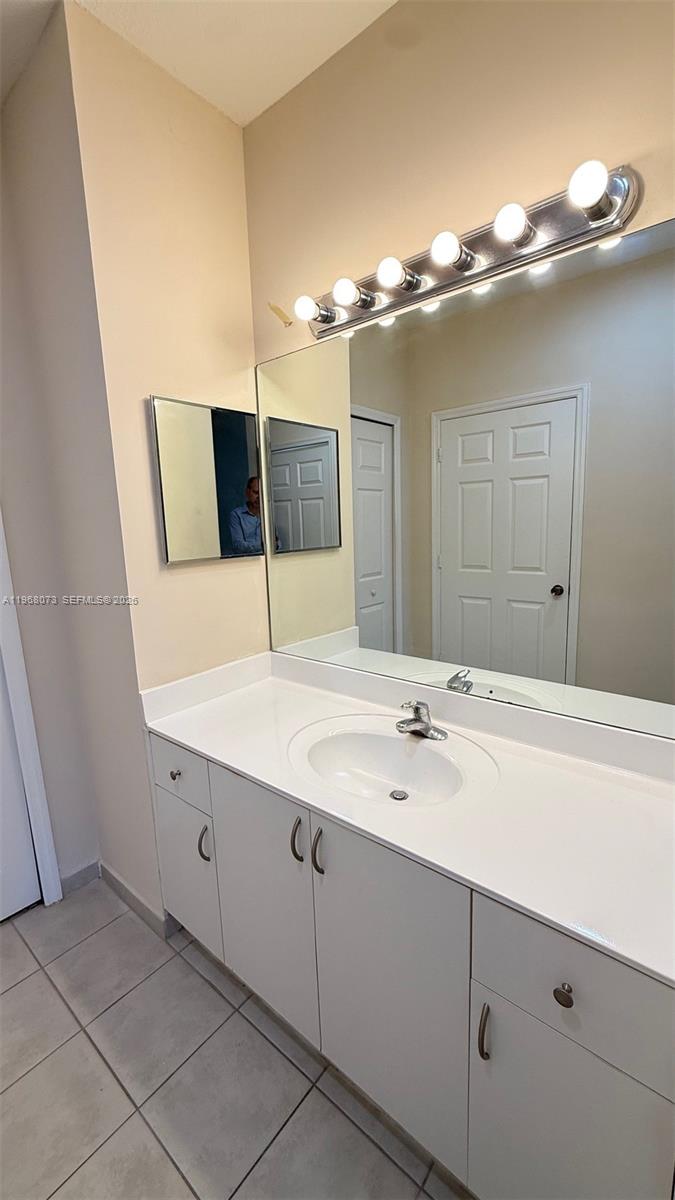 3323 NE 11th Dr #- Homestead, FL 33033