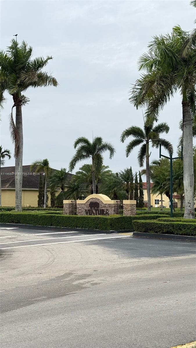 3323 NE 11th Dr #- Homestead, FL 33033