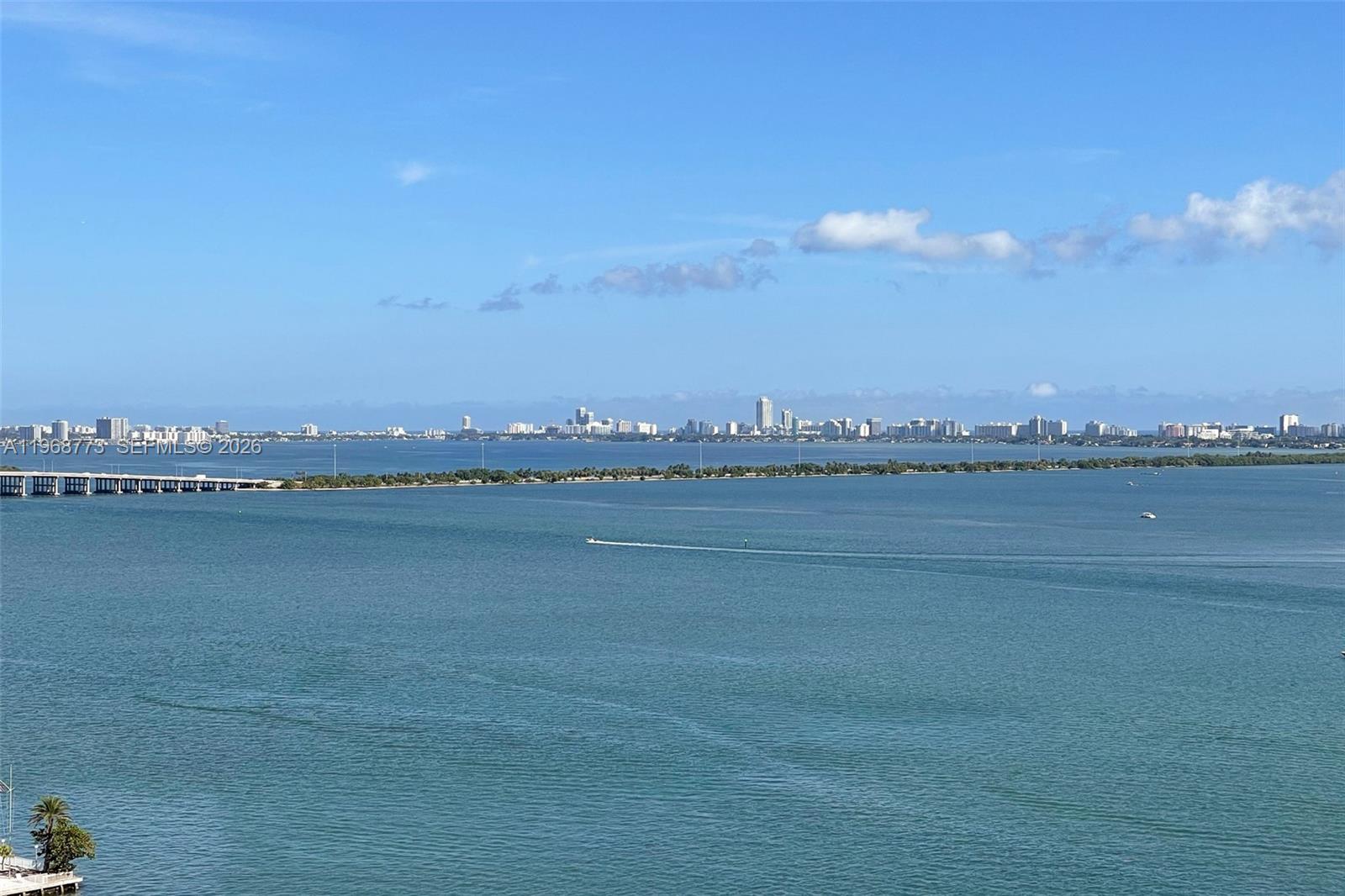 image Paramount Bay6