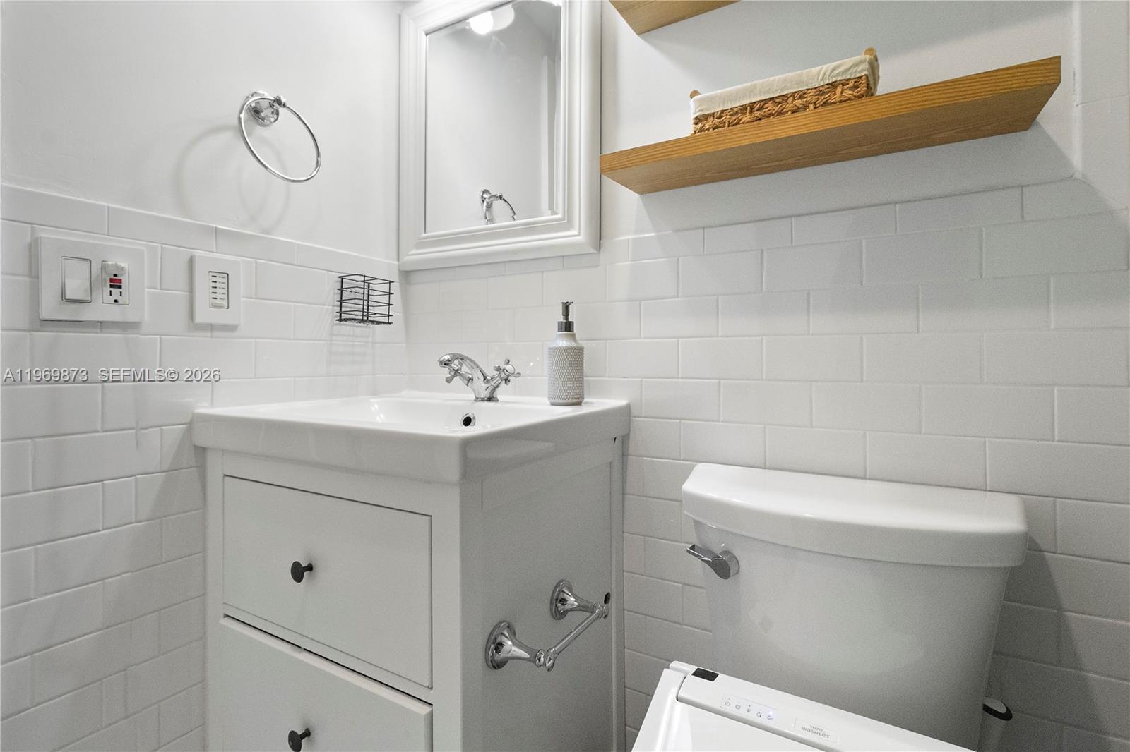 6315 SW 42nd St South Miami, FL 33155