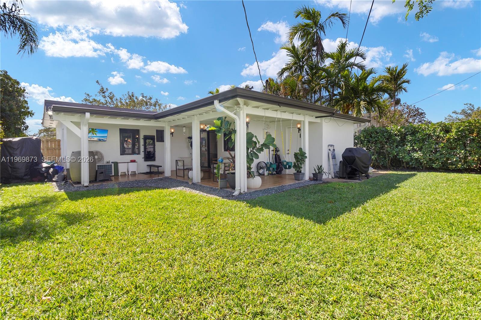 6315 SW 42nd St South Miami, FL 33155