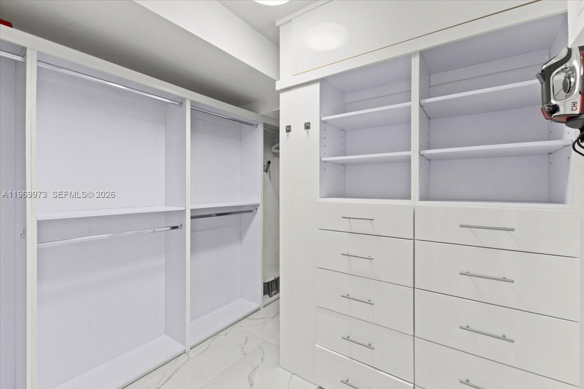 12930 Oleander Rd North Miami, FL 33181