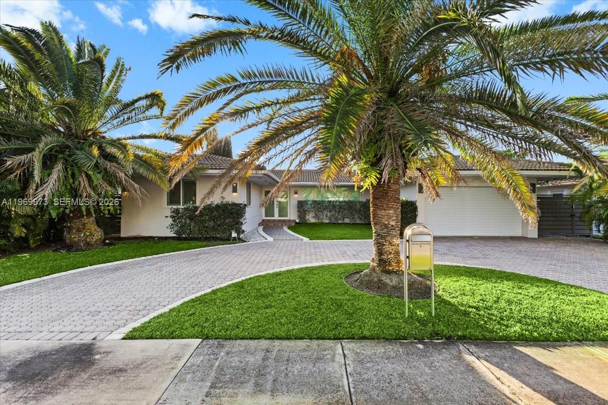 12930 Oleander Rd North Miami, FL 33181