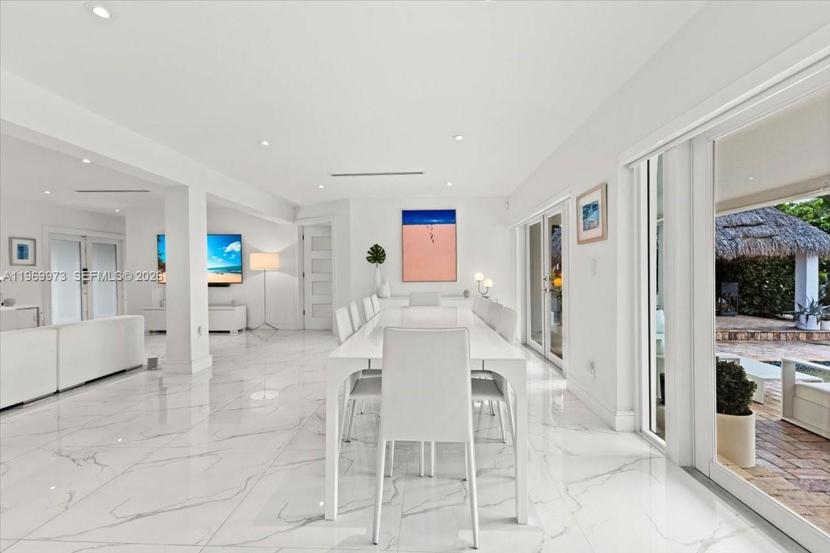 12930 Oleander Rd North Miami, FL 33181